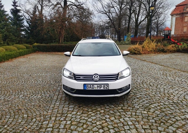 Volkswagen Passat cena 34800 przebieg: 194545, rok produkcji 2012 z Legnica małe 79